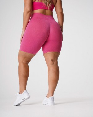 Women's NVGTN Pro Seamless Shorts Fuchsia | IWVM-30756