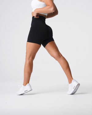 Women's NVGTN Solid Seamless Shorts Black | QIUH-24963