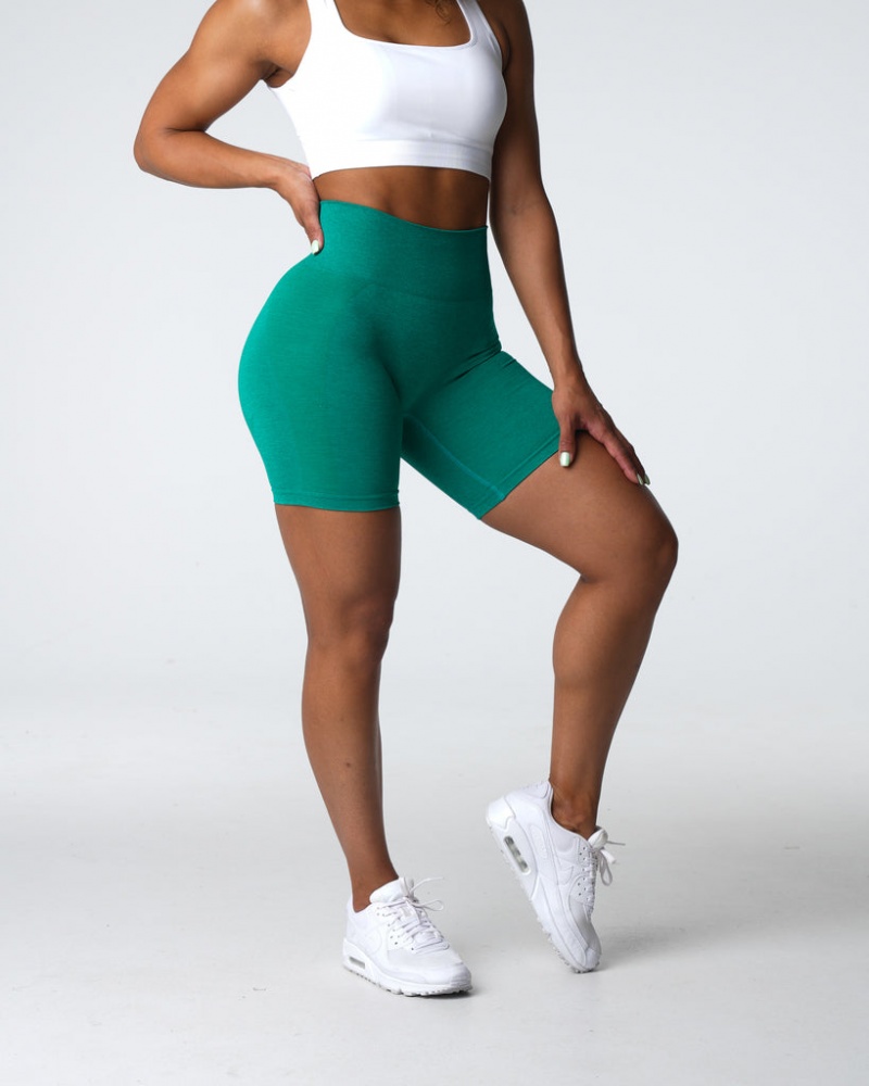 Women's NVGTN Contour 2.0 Seamless Shorts Green | VZRO-87041