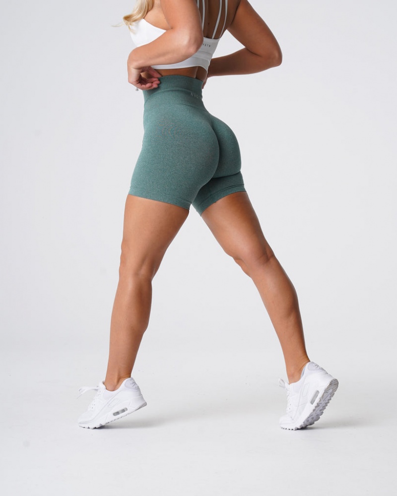 Women's NVGTN Pro Seamless Shorts Green | UDFJ-48519