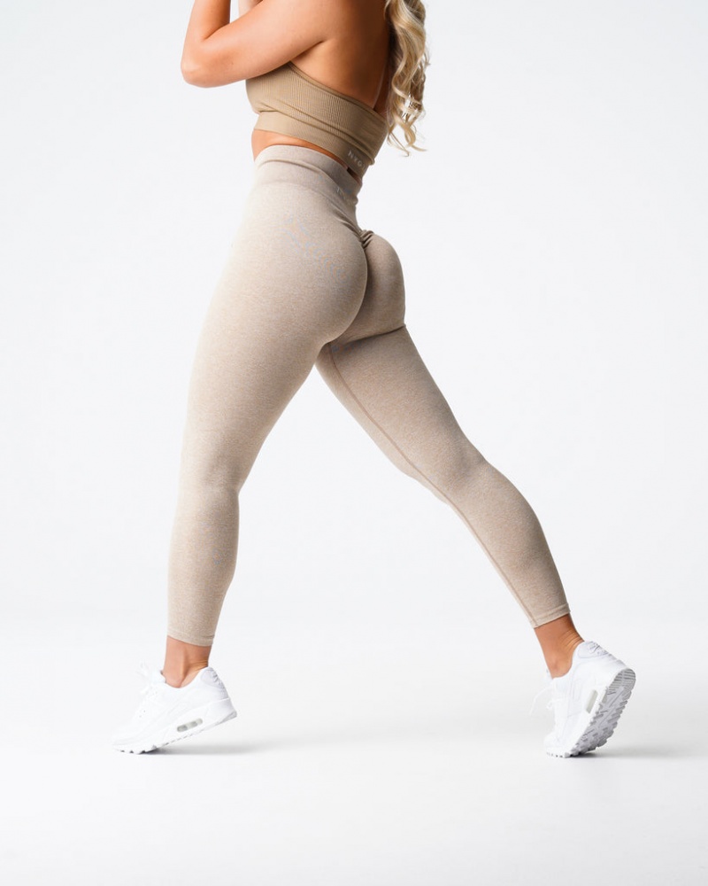 Women's NVGTN Scrunch Seamless Leggings Beige | CAST-60479