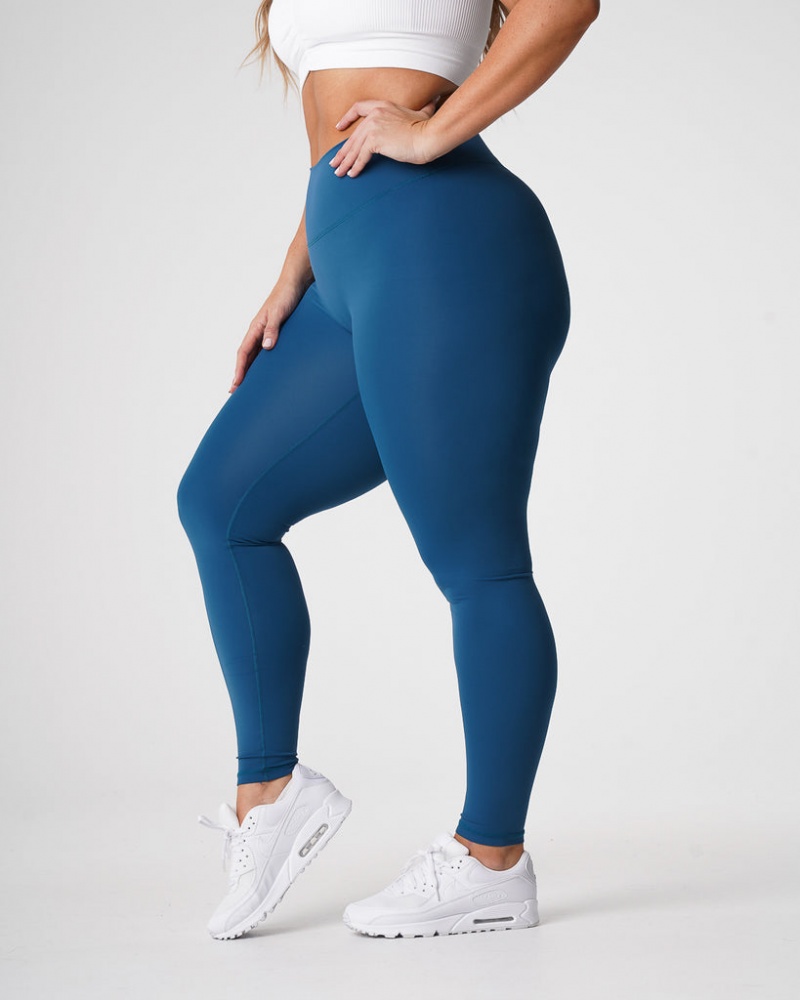 Women's NVGTN Signature 2.0 Leggings Blue | SBCY-03981