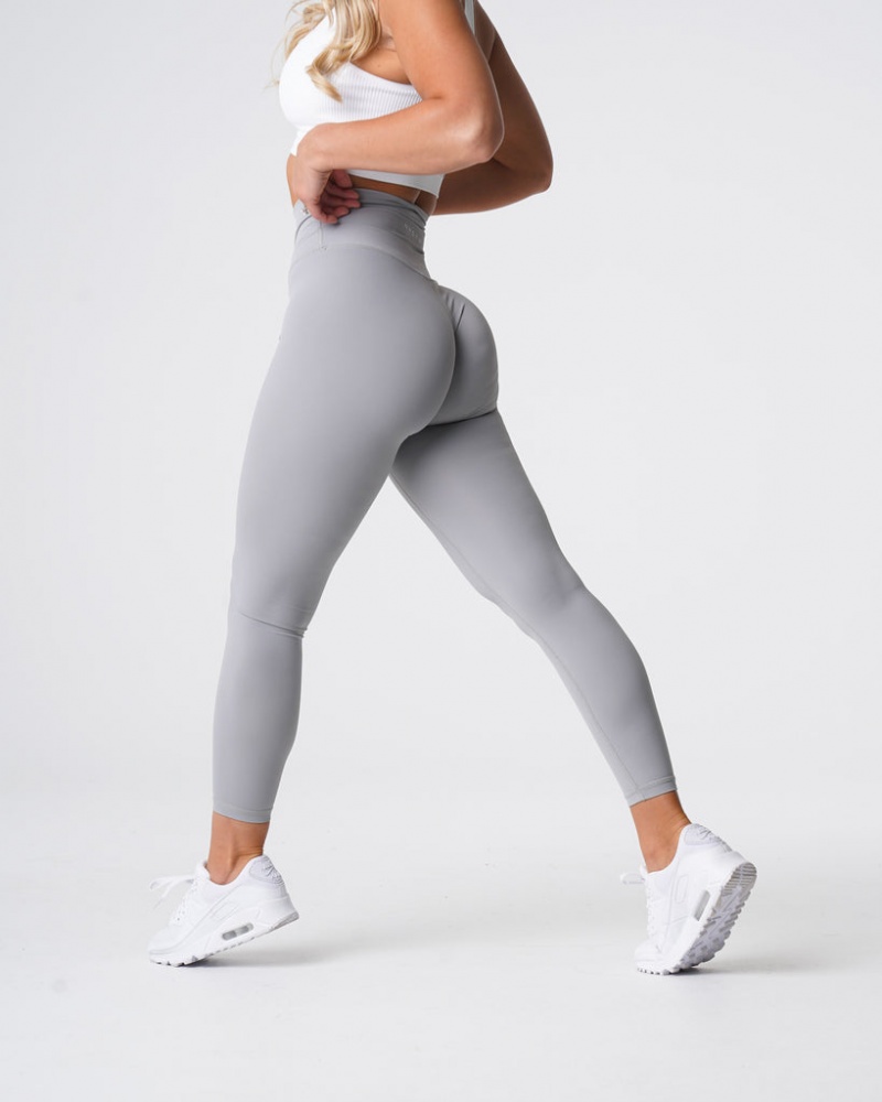 Women's NVGTN Signature 2.0 Leggings Grey | TVNI-02713