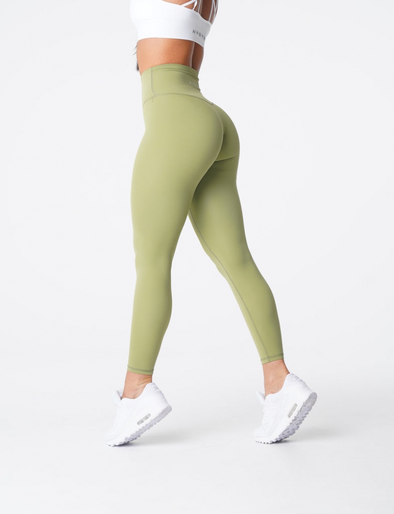 Women's NVGTN Signature 2.0 Leggings Olive | UGPC-53792