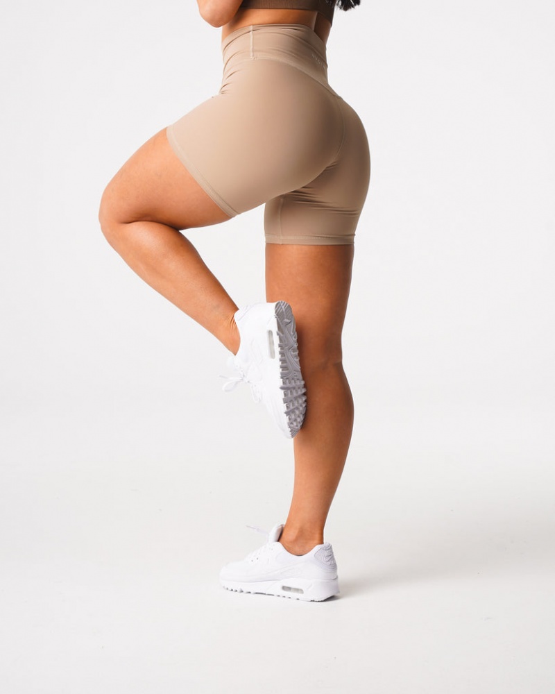 Women's NVGTN Signature 2.0 Shorts Apricot | MJHX-92076