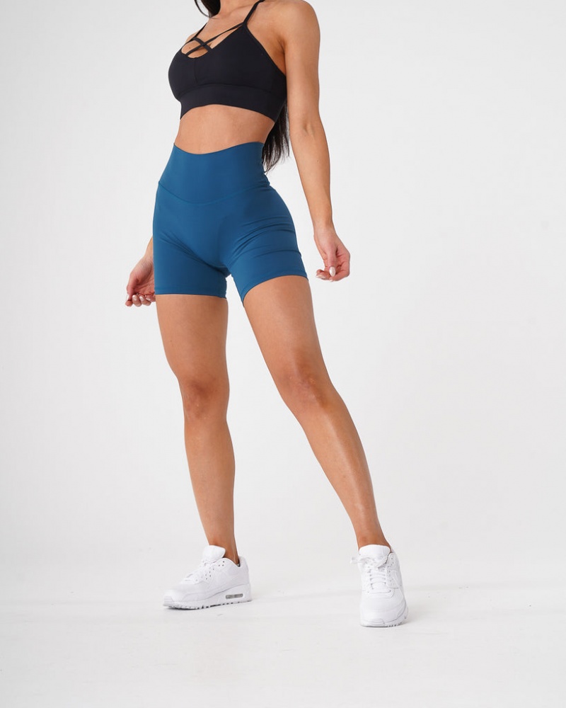 Women's NVGTN Signature 2.0 Shorts Blue | PYZQ-63179