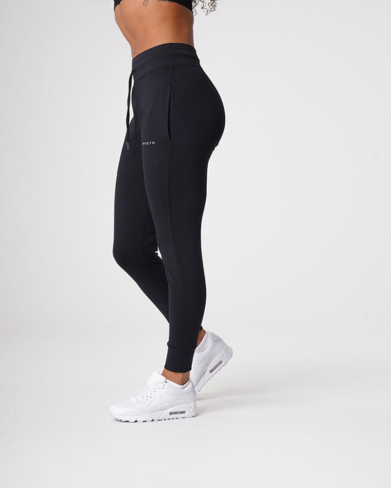 Women's NVGTN Solid Seamless Leggings Black | KUGA-27143